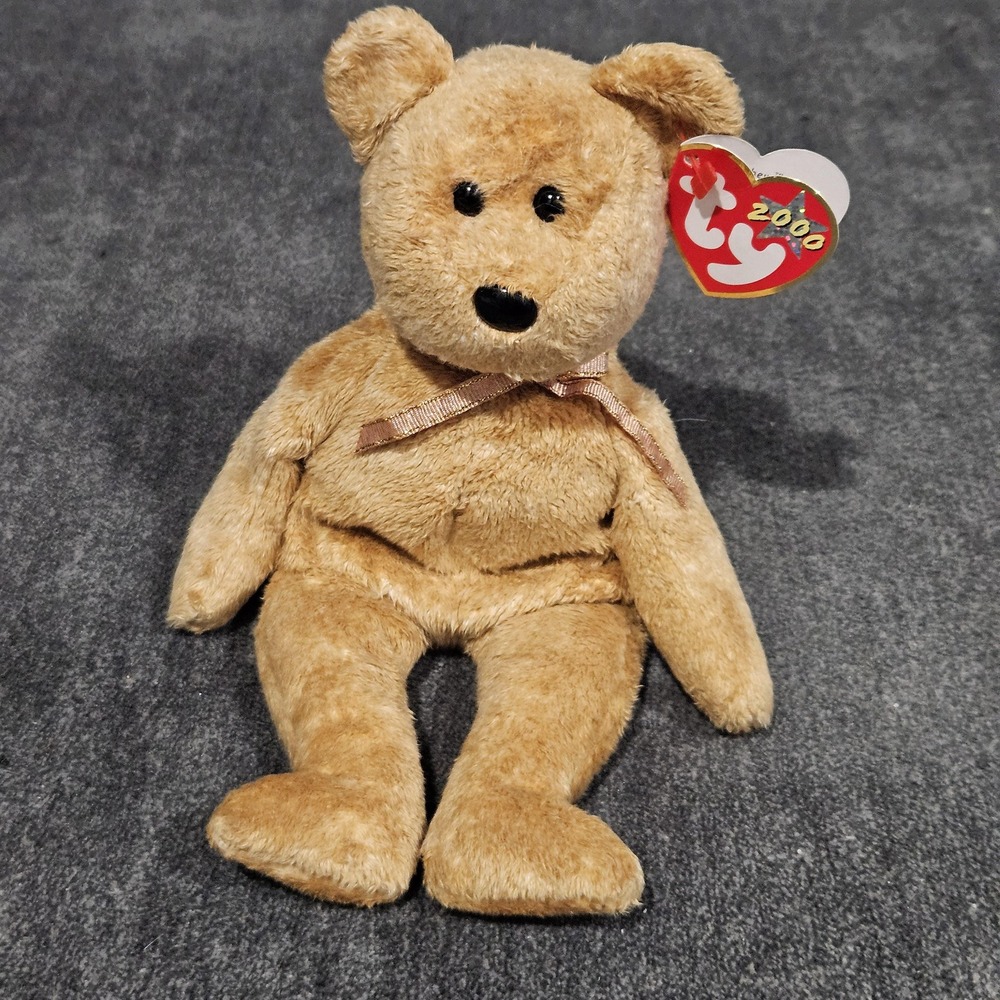 Ty Beanie Babies Cashew Bear 2000 Retired Plush Toy
